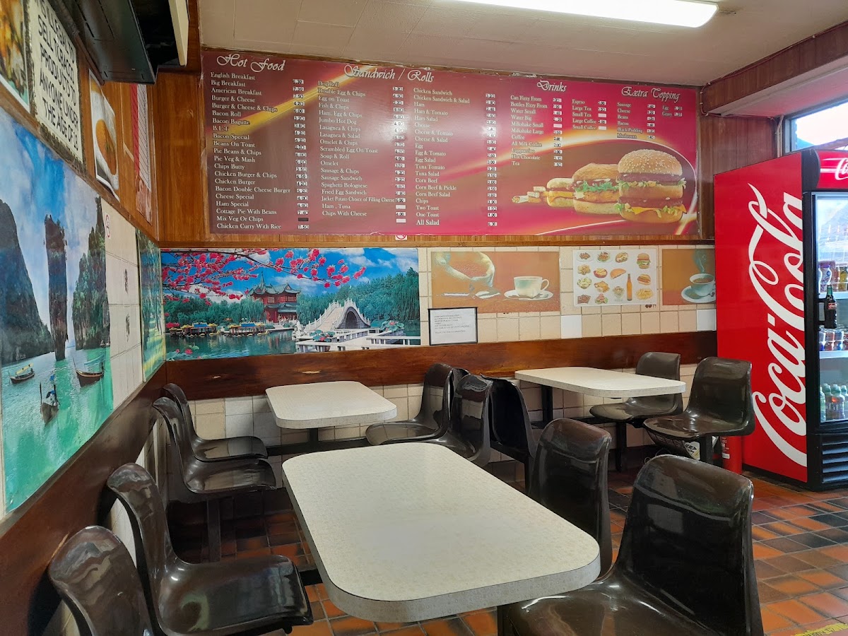 Paul's Cafe menu board