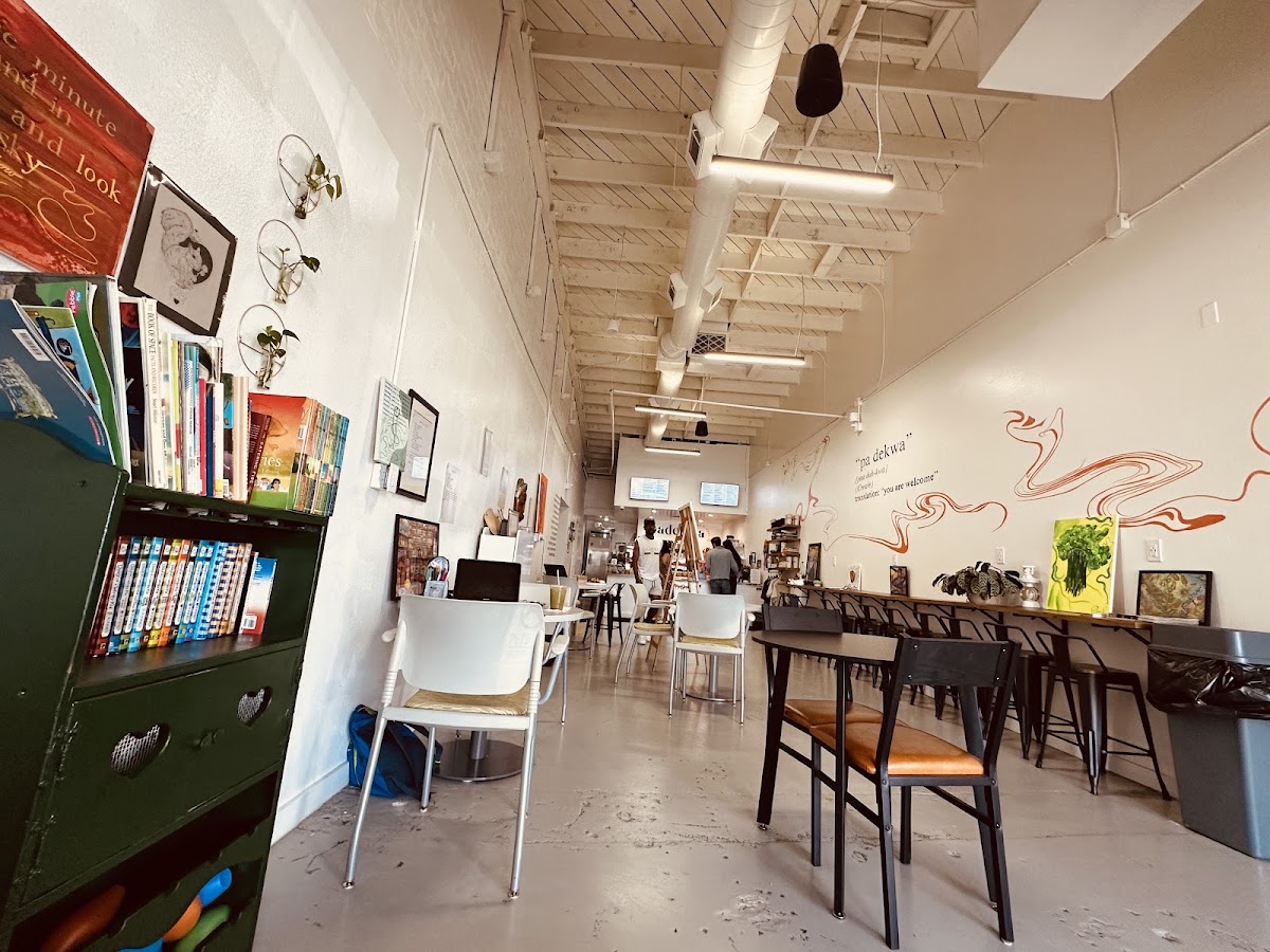 Padekwa Cafe