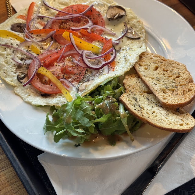 Egg White Omlette