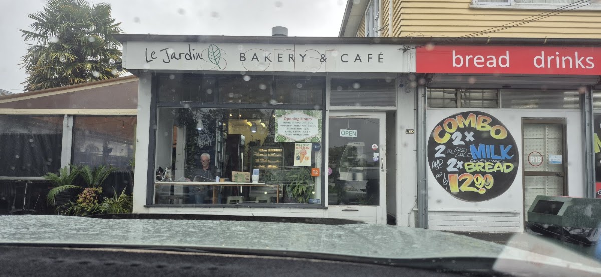 Le Jardin Bakery & Cafe