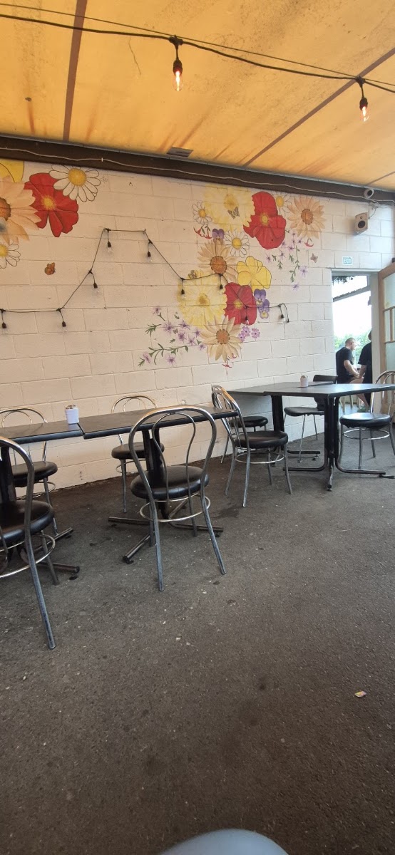 Le Jardin Bakery & Cafe