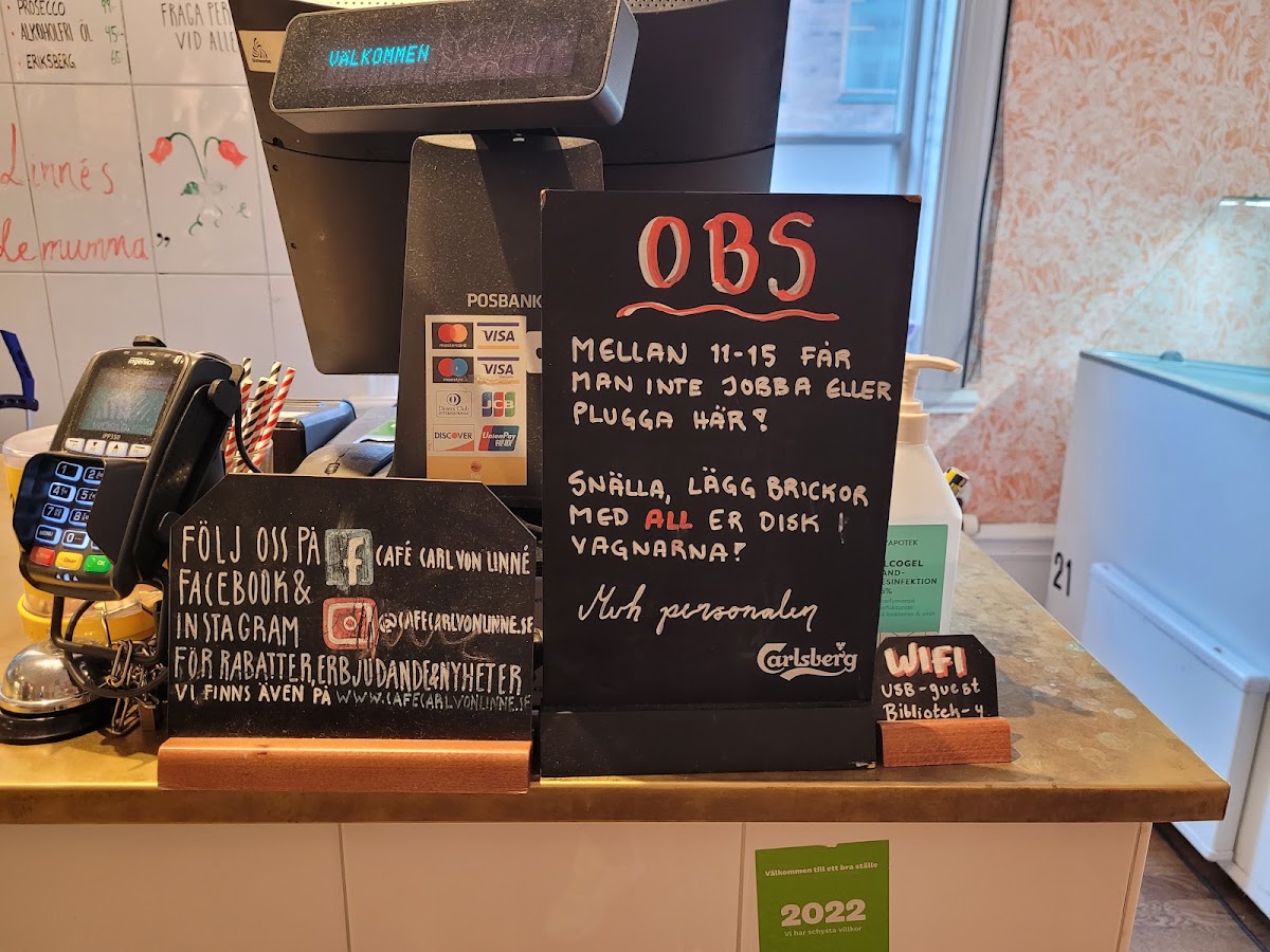 Café Cardamom menu board