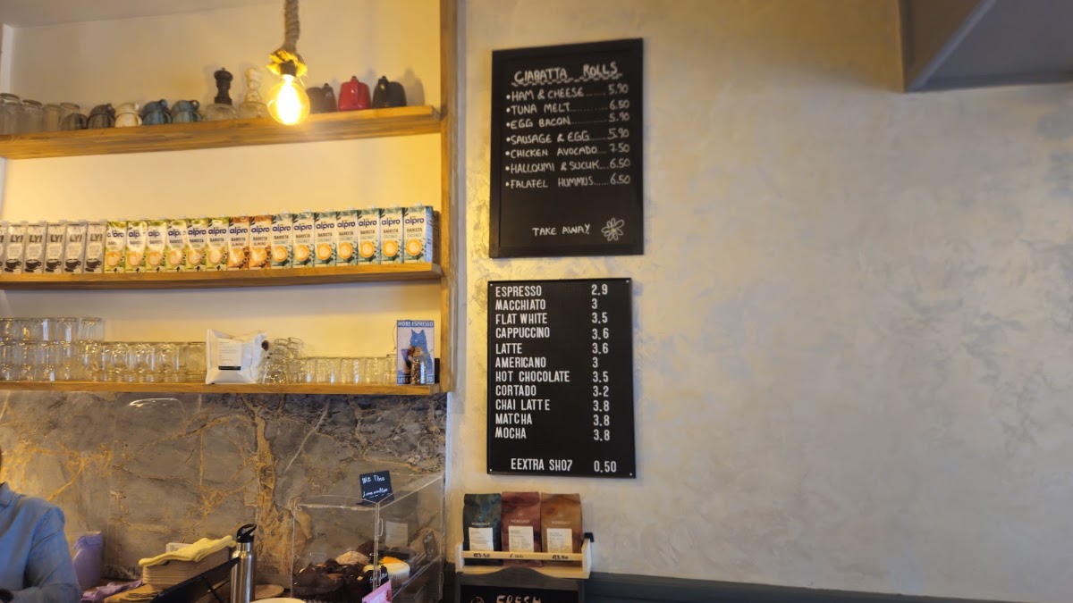 Cafe Avenue menu board