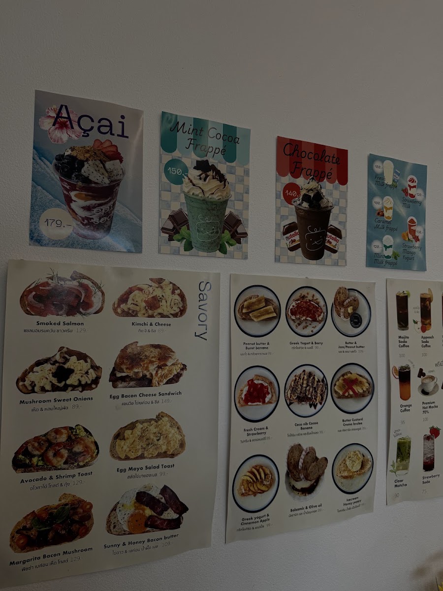 Episode Cafe at Suratthani menu board