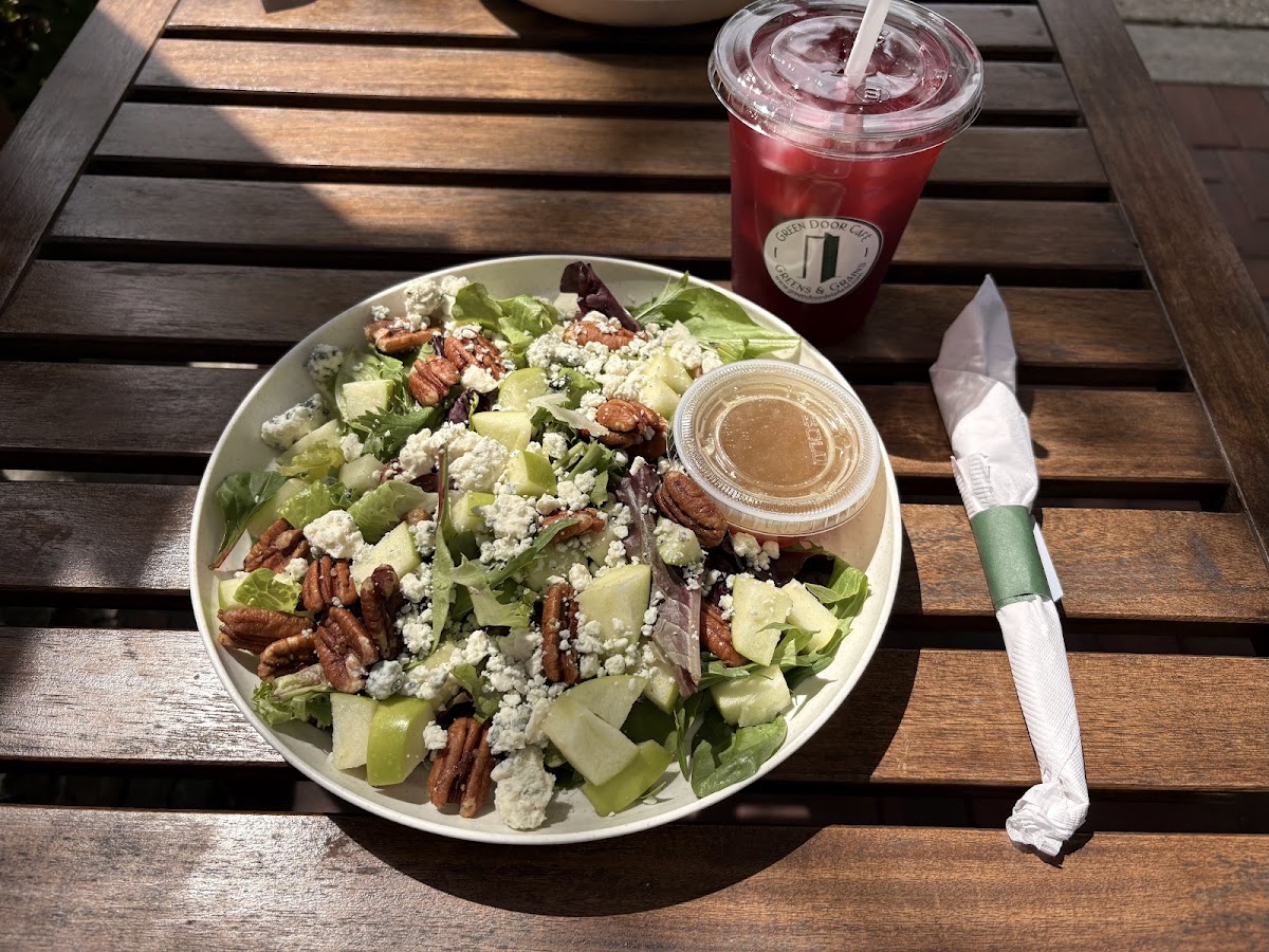 Green Door Cafe