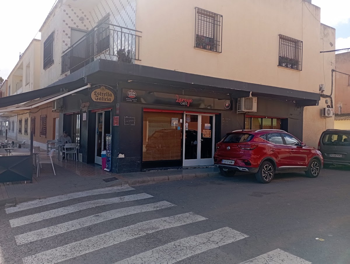 Laroye Café