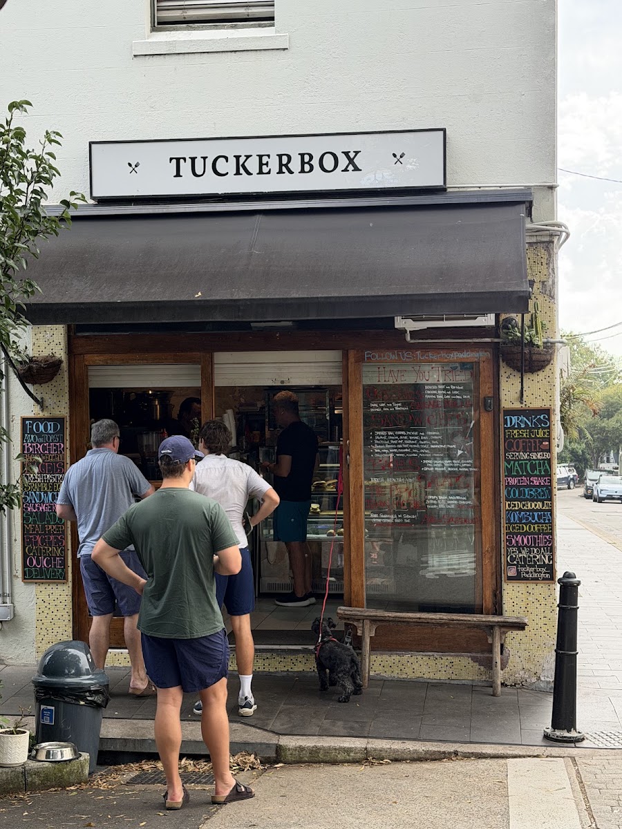 Tuckerbox