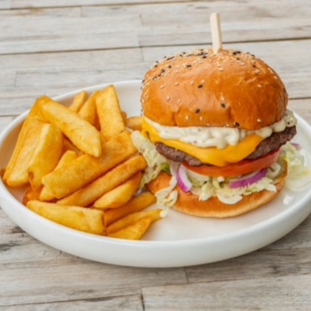 Cheeky Chicken Burger & Chips
