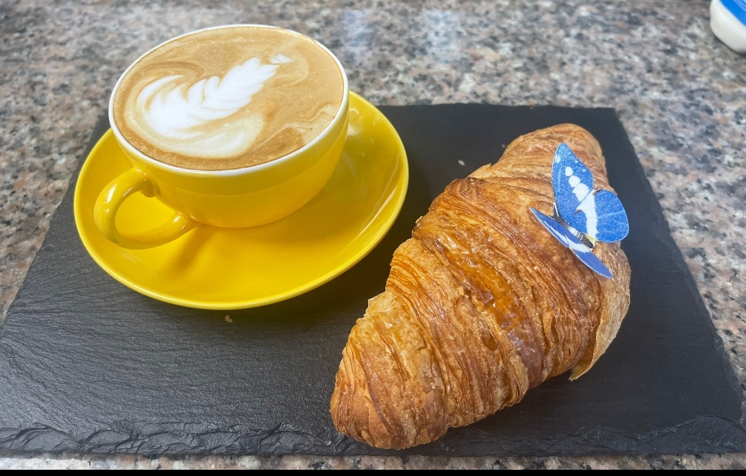 The Beehive Cafe