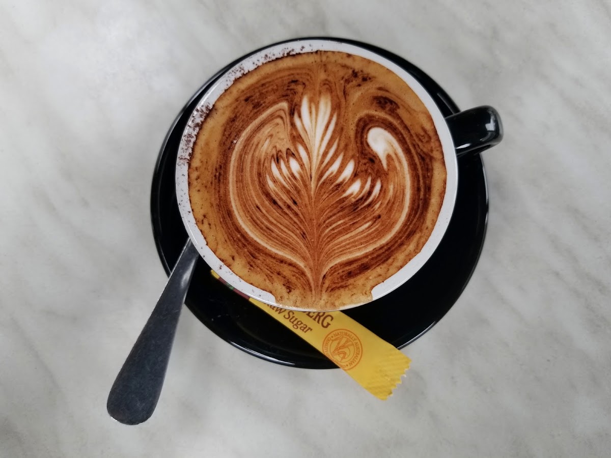 8 Layers Cafe