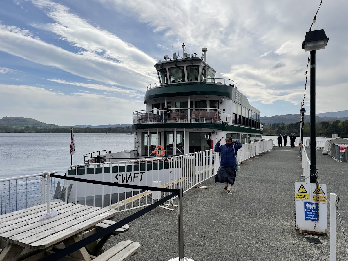 The Pier Cafe Bar