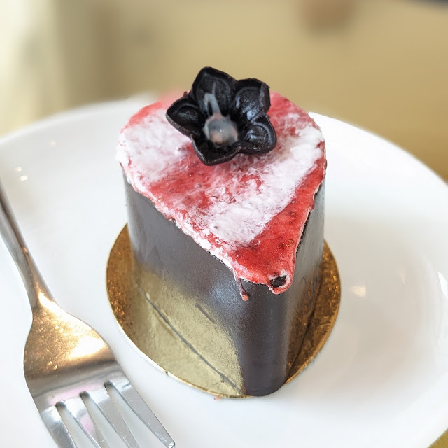Strawberry Cake