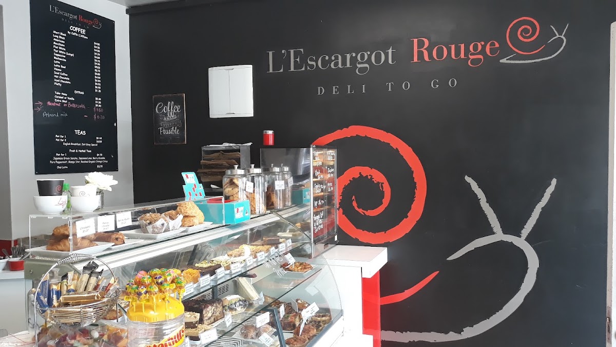 L'Escargot Rouge menu board