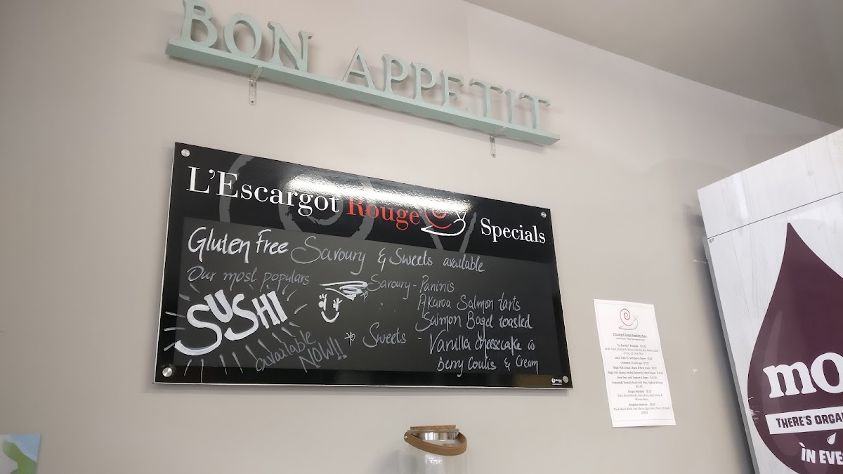 L'Escargot Rouge menu board