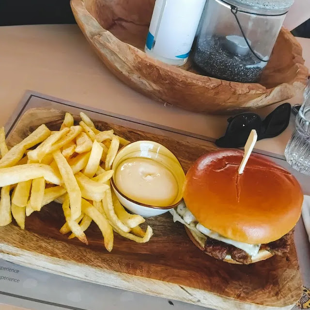 Cheese Burger