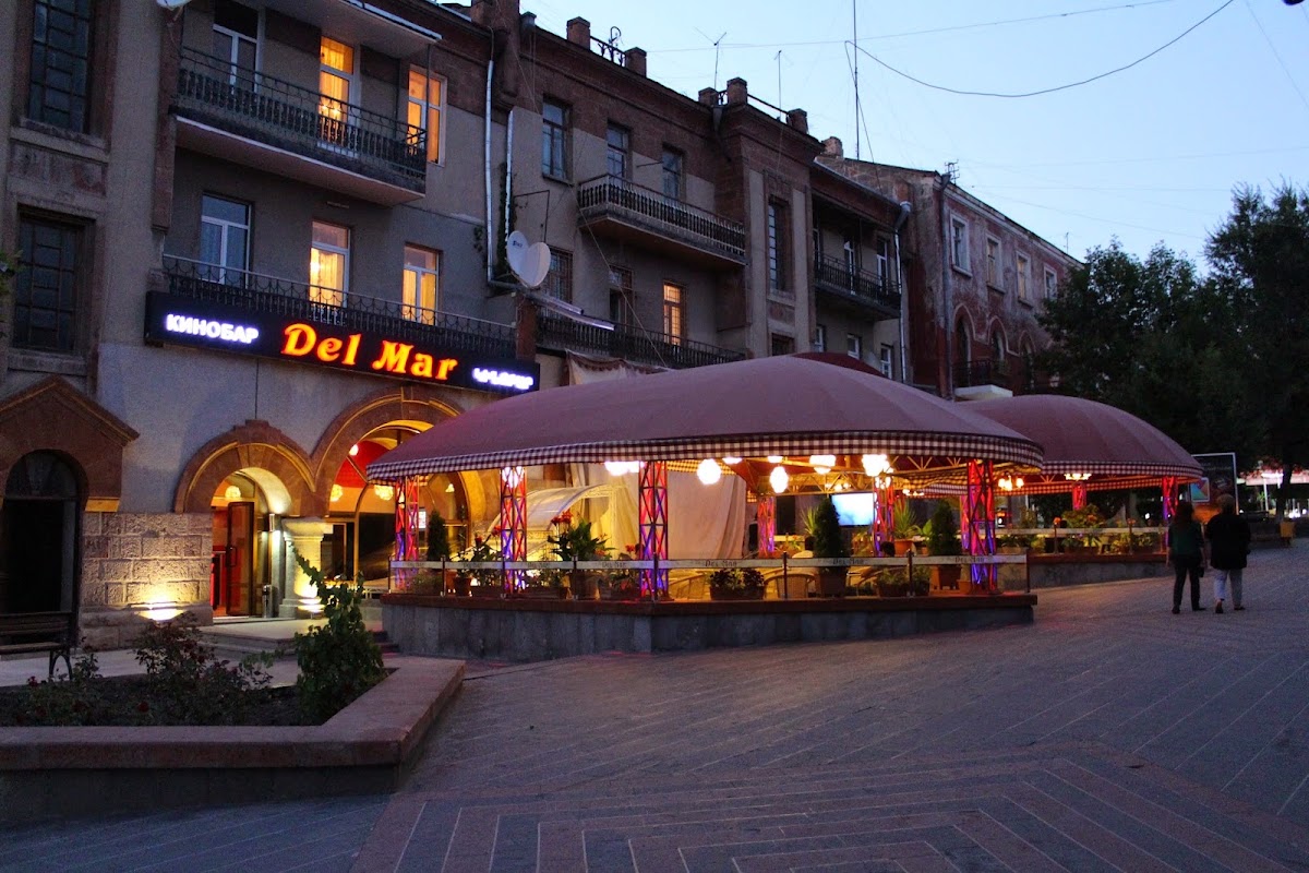 Trezzo lounge-cafe