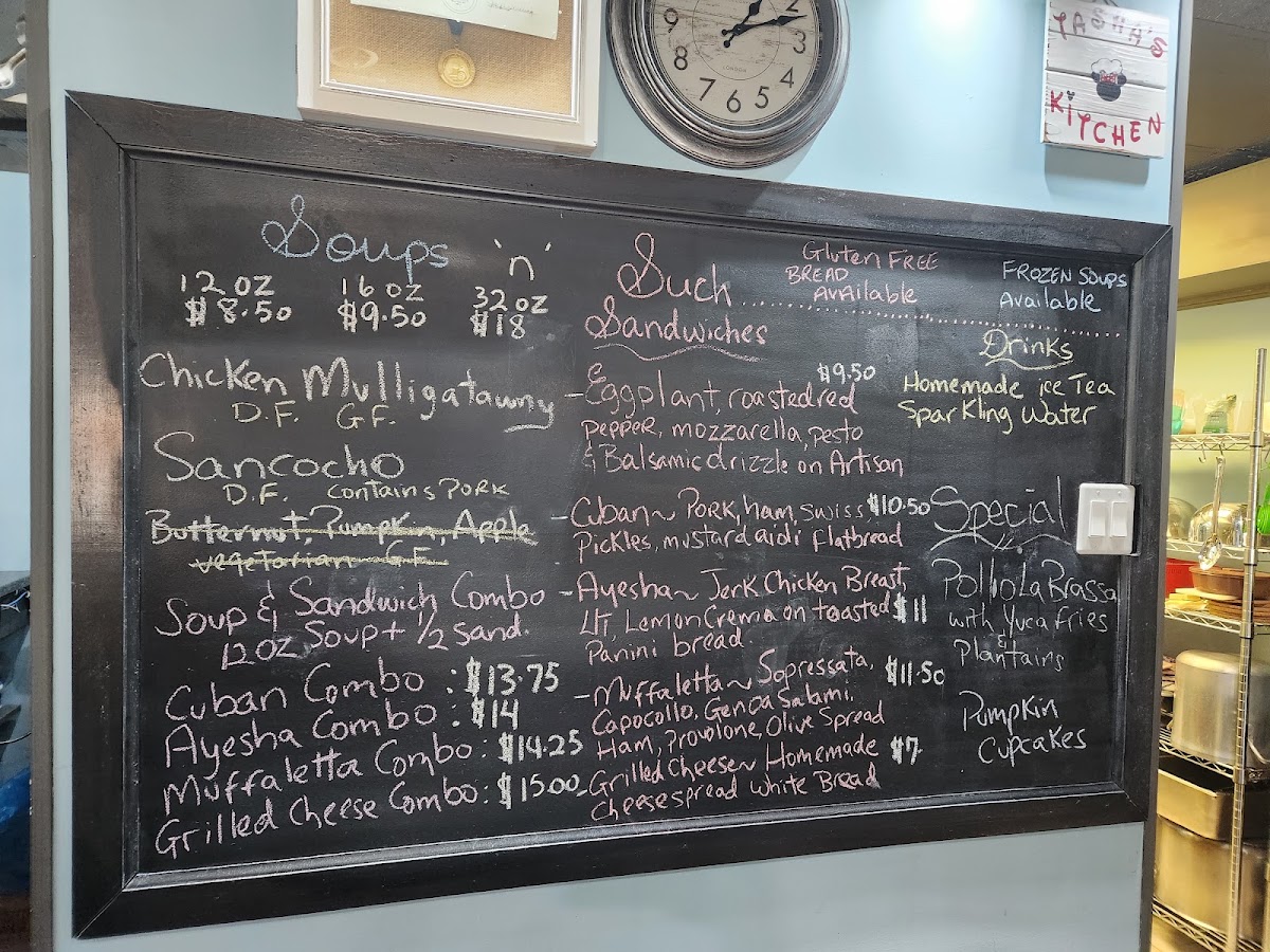 Soups 'n' Such menu board