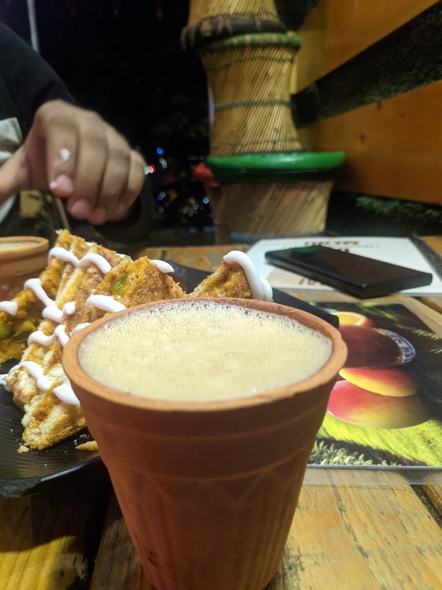 Chai Sutta Bar, Vastrapur