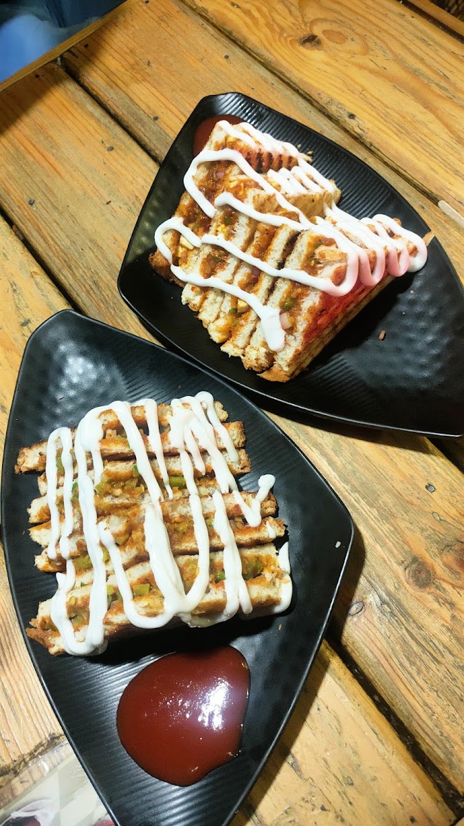 Chai Sutta Bar, Vastrapur