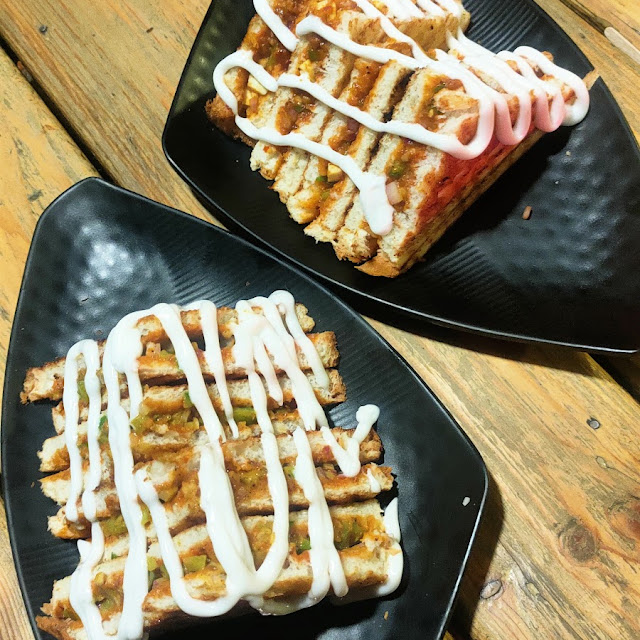 Paneer Takatak Sandwich