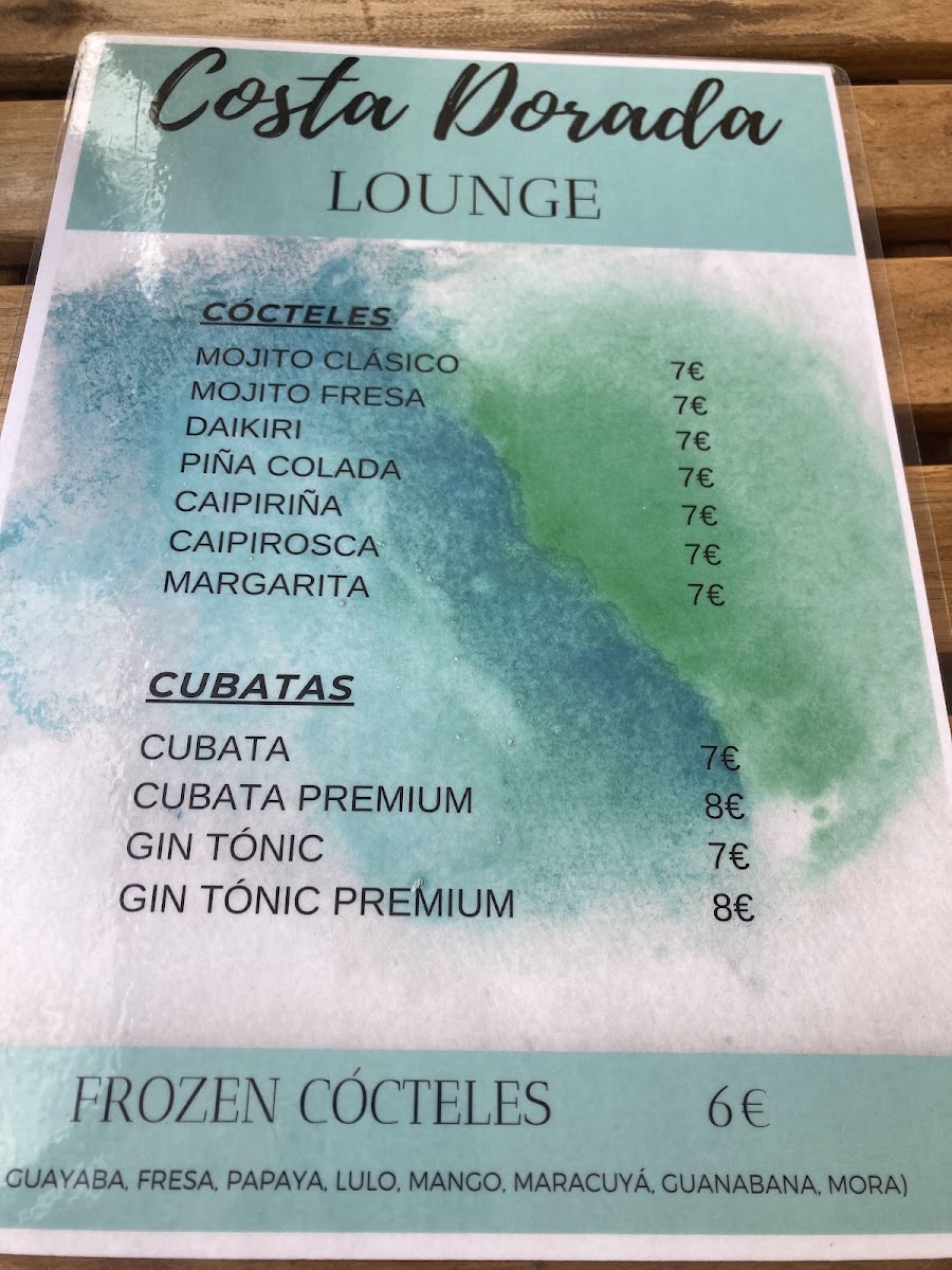 Cafeteria Costa Dorada menu board