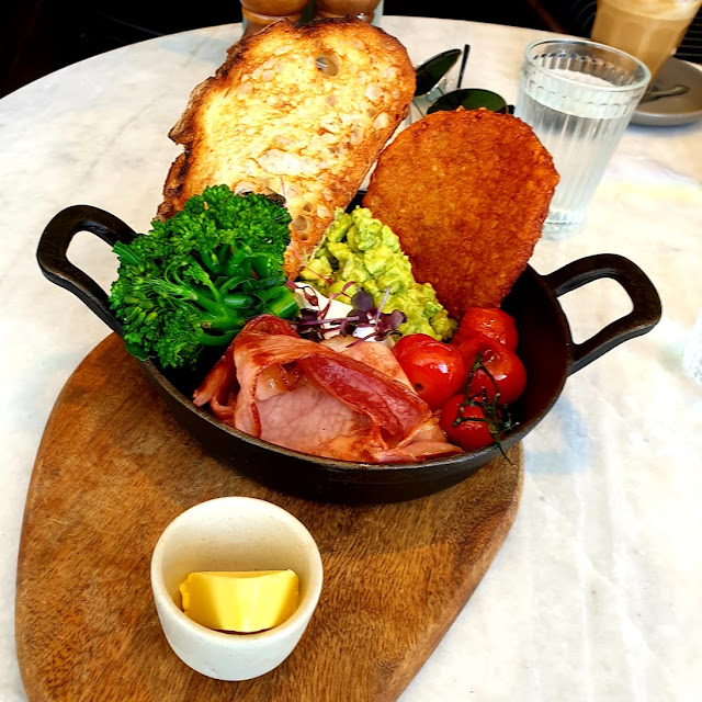 Breakfast Pan