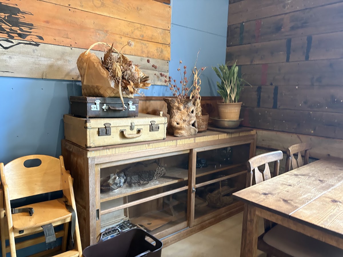 Yashii Iuta Cafe