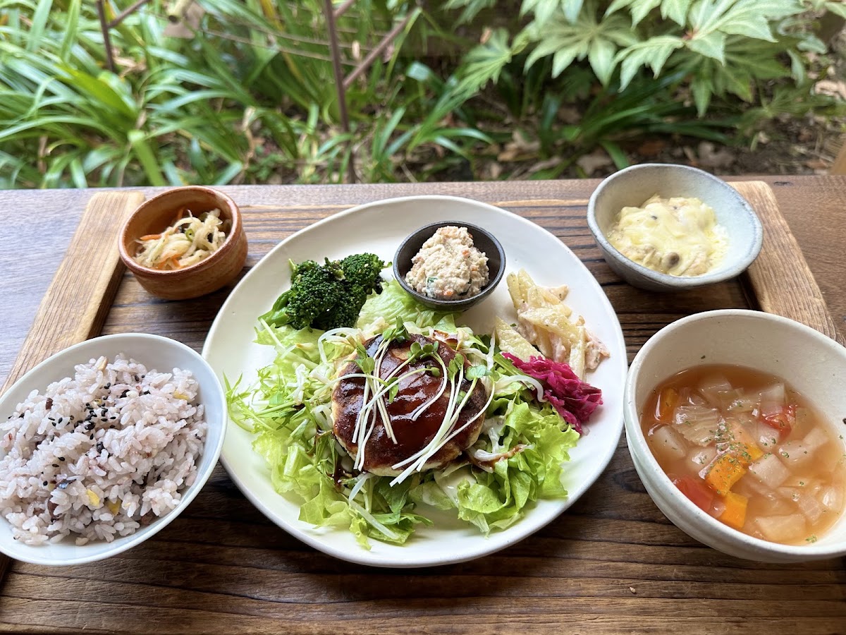 Yashii Iuta Cafe