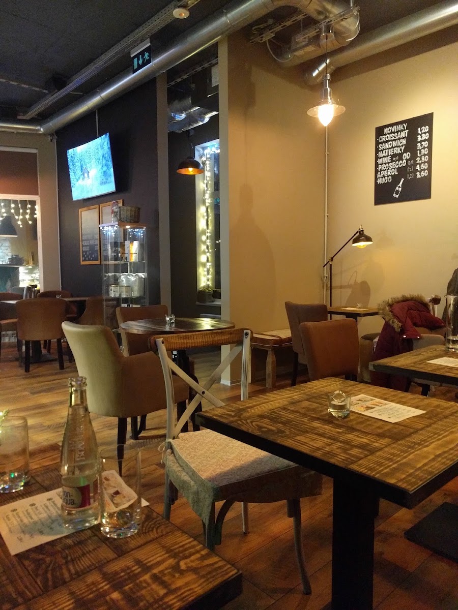 Atmosphera Cafe