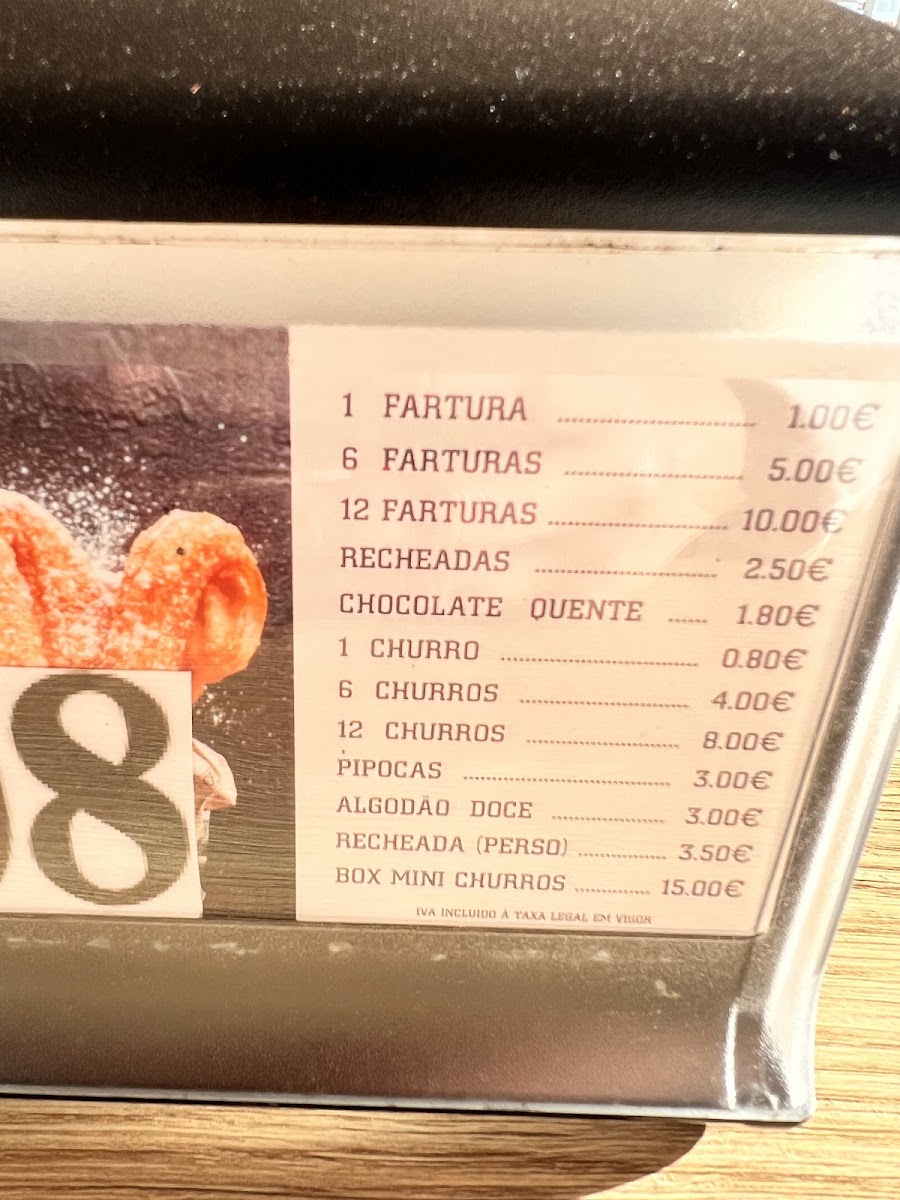 Paulo Alexandre Churros menu board