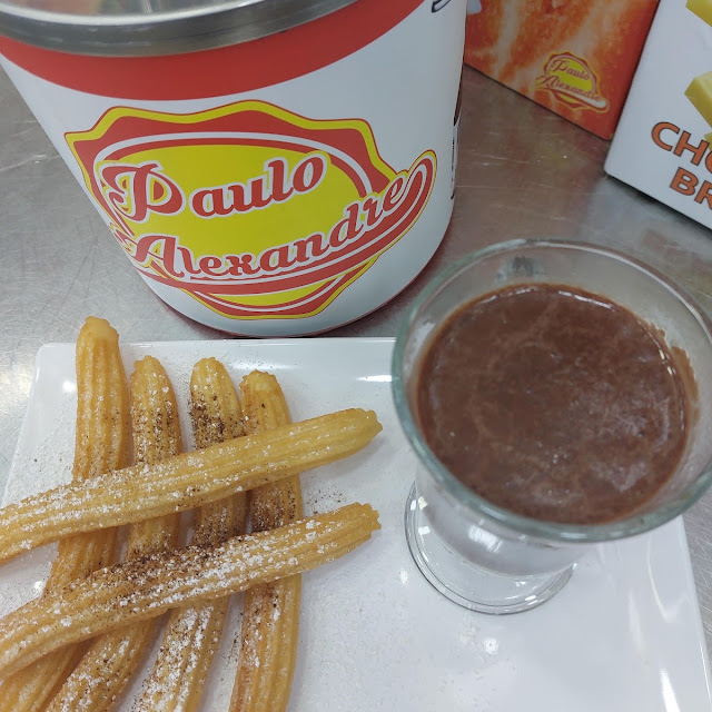 Churros Com Tóping de Nuttela