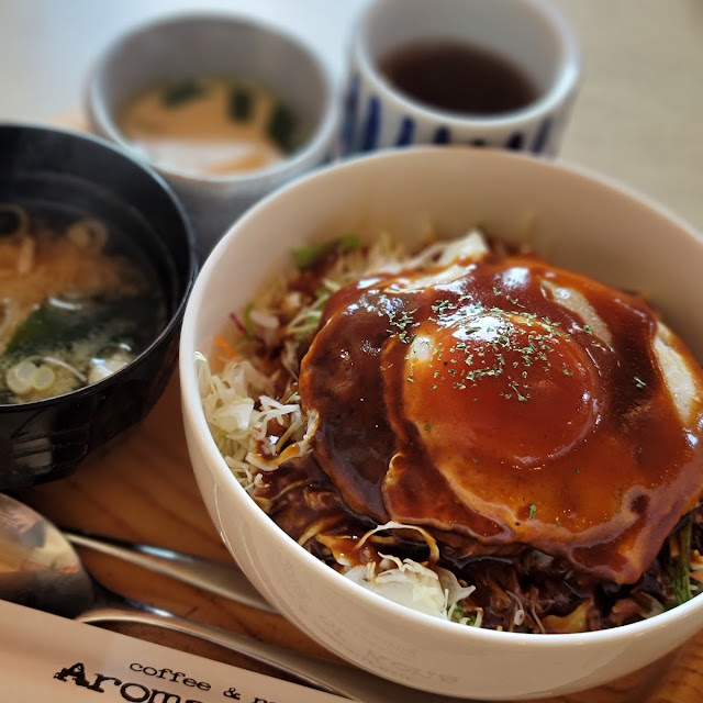 ロコモコ丼ランチ