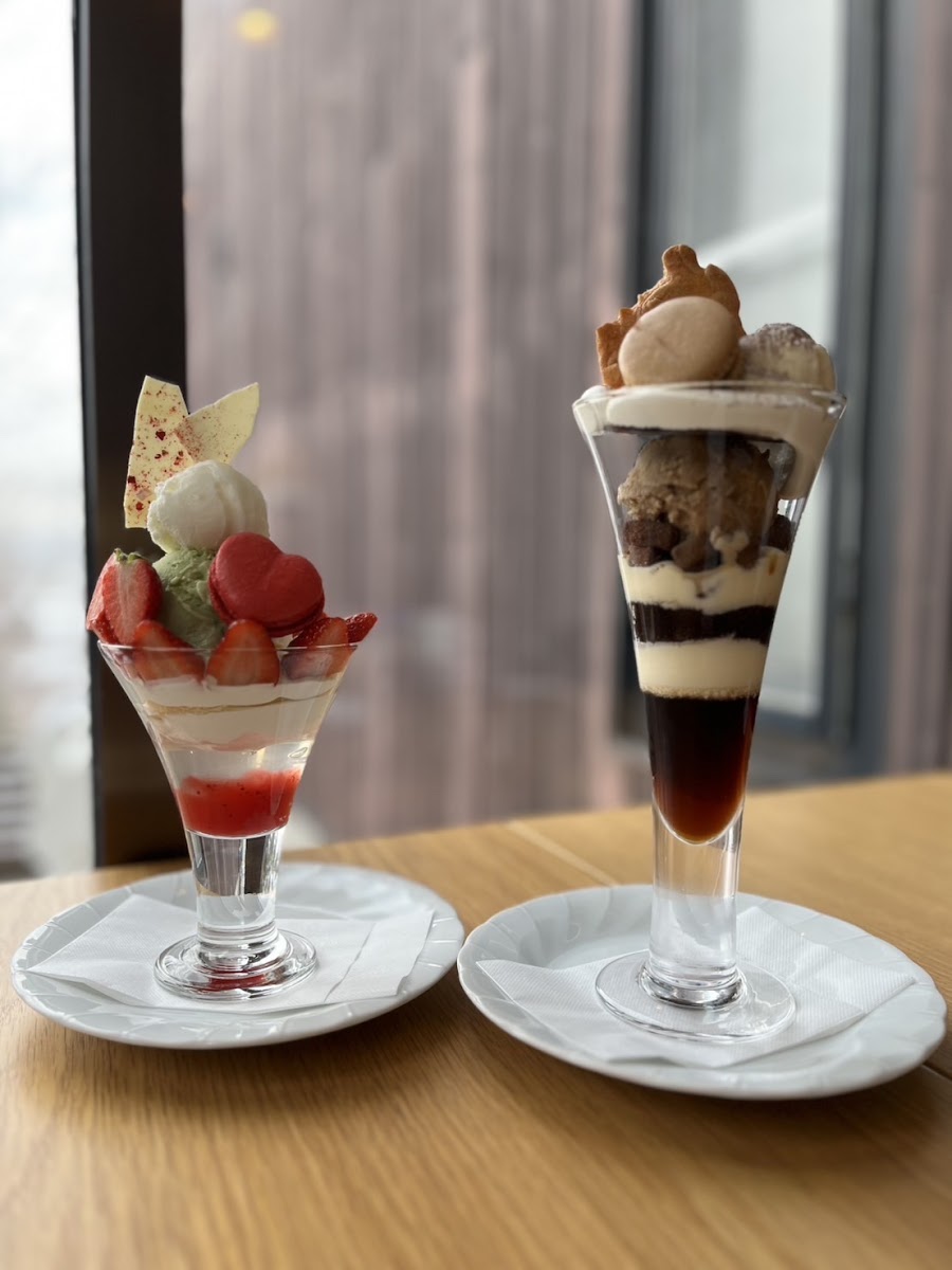 CAFE de ROMAN Moiwa