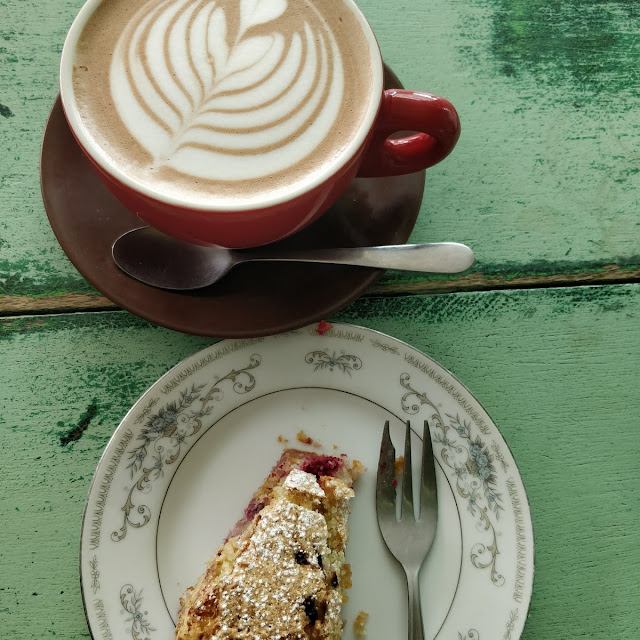 Hot O'Boy and Raspberry Torte