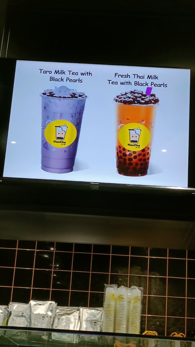 HaoCha & Co 好茶咖啡 menu board