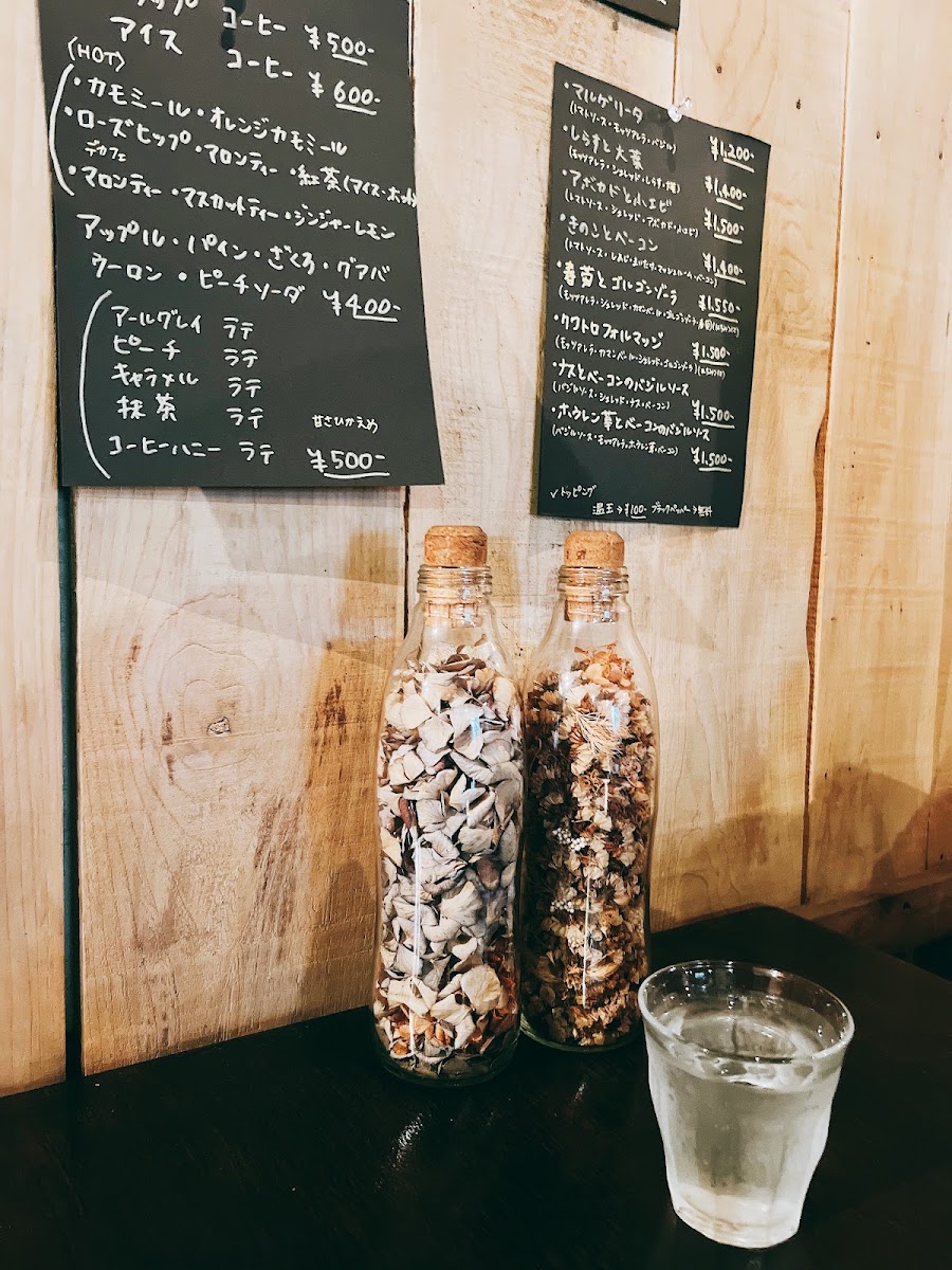 Transistor cafe menu board