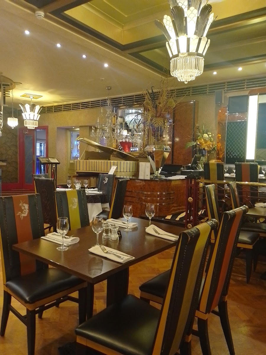 Cafe Bar Concerto