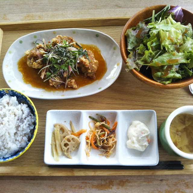鶏の唐揚げです