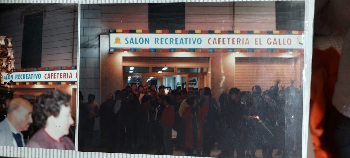 Cafetería Bar El Gallo