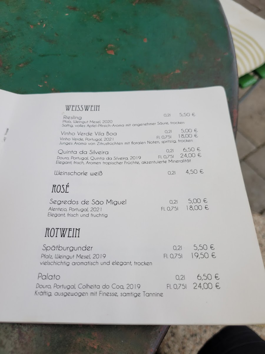 Augustins Gartencafé menu board