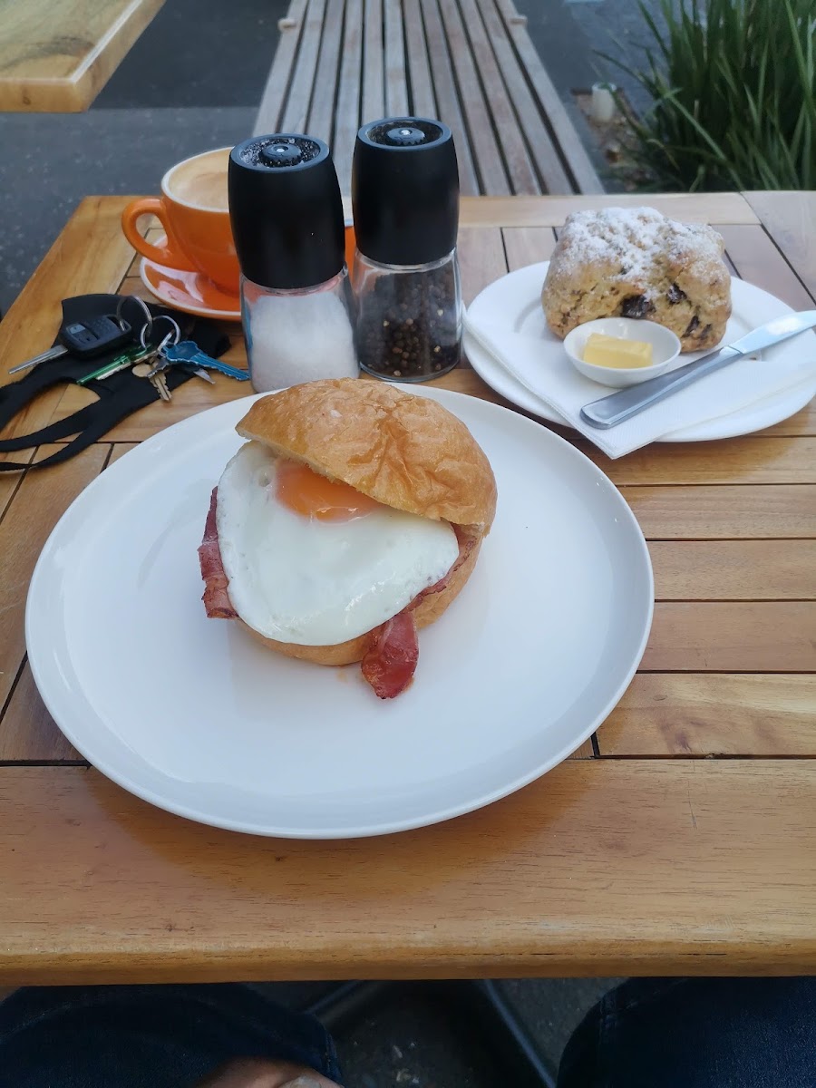 The Wardroom - Coffee & Kitchen