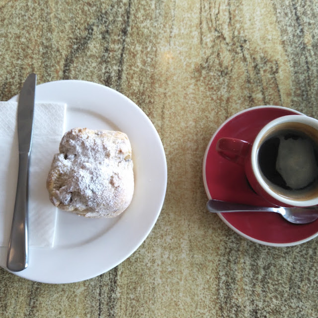 Date Scone