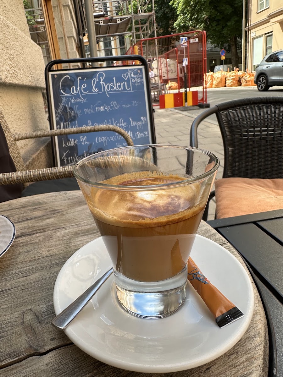 Rialto Mat & Café