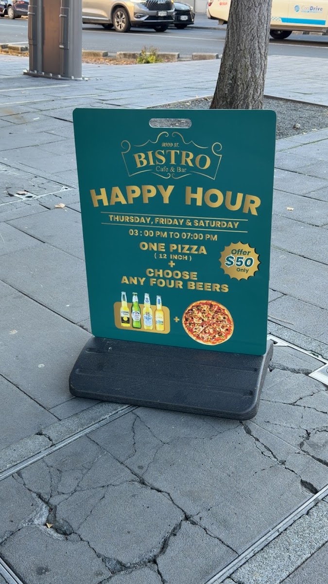 Hood street bistro menu board