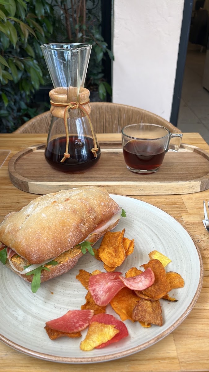 Crissalidas Café