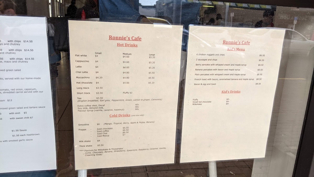 Ronnie's Cafe menu board