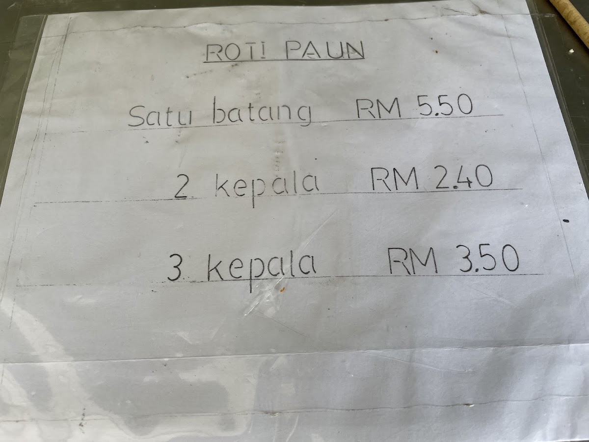 Kedai Kopi Baru Bar Lok Yuen 新巴樂园咖啡茶室 menu board