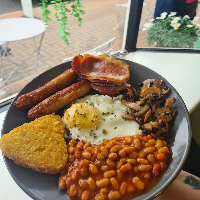Full Breakfast