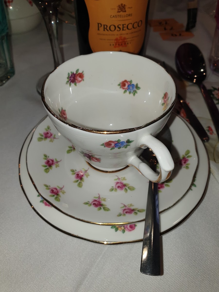 Lunah Tearooms