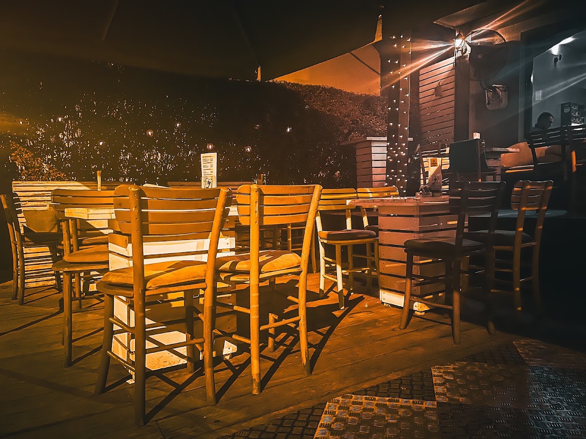 Amare cafe bar